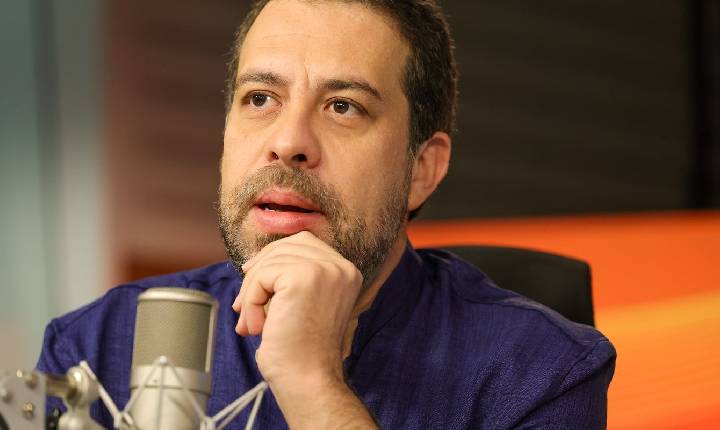 Boulos critica lobbies contra o fim da escala 6 por 1 e o Move Brasil