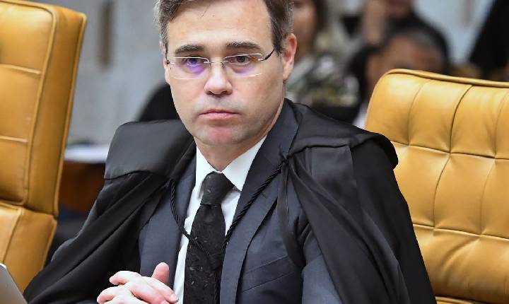 “Brasil perde a oportunidade de ter um grande ministro”, diz Mendonça 