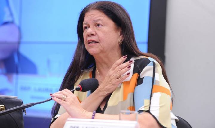 Comissão aprova atendimento acessível a mulheres com deficiência vítimas de violência doméstica