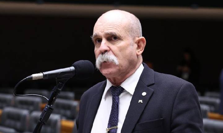 Comissão aprova criação de campanha escolar sobre desaparecimento de crianças