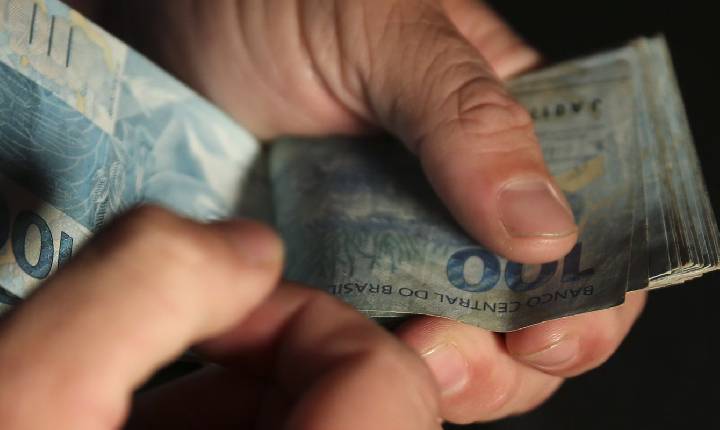 Desenrola Brasil: saiba como usar FGTS para pagar dívidas em atraso