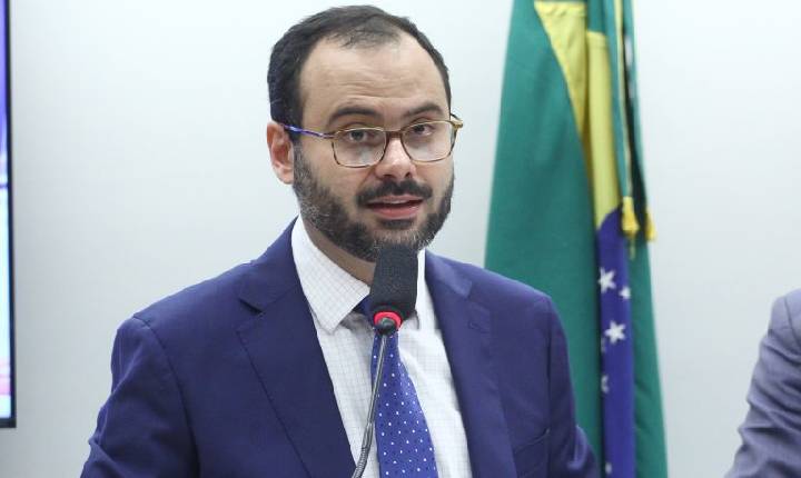Governo vai apresentar projeto de lei para perdoar dívidas dos setores de eventos, bares e restaurantes