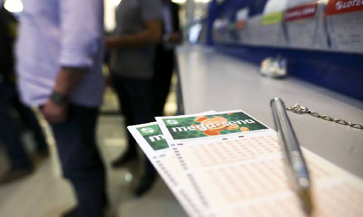Mega-Sena acumula para R$ 50 milhões; confira os números sorteados