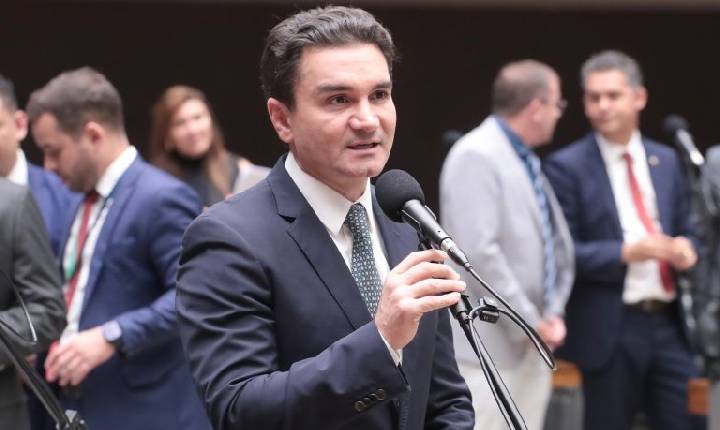 Projeto define regras para combater a exploração sexual infantil no turismo