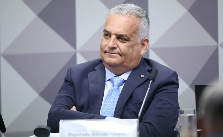 CPMI vota hoje a quebra dos sigilos bancário e fiscal do filho do presidente Lula